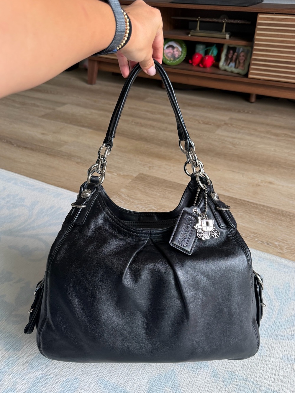 Coach Madison Mia Maggie Leather Shoulder Bag Black Gold Brass Hardware 15742